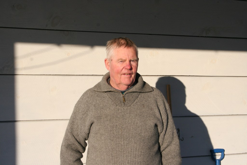 Knut Revling Nevertekking med Knut Øvstedal. – Strilamaksel